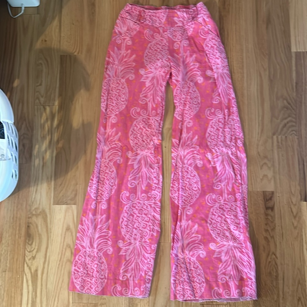 Lilly Pulitzer pineapple pants